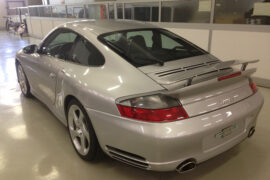 porshe-colore-grigio-garage-torauto-torino