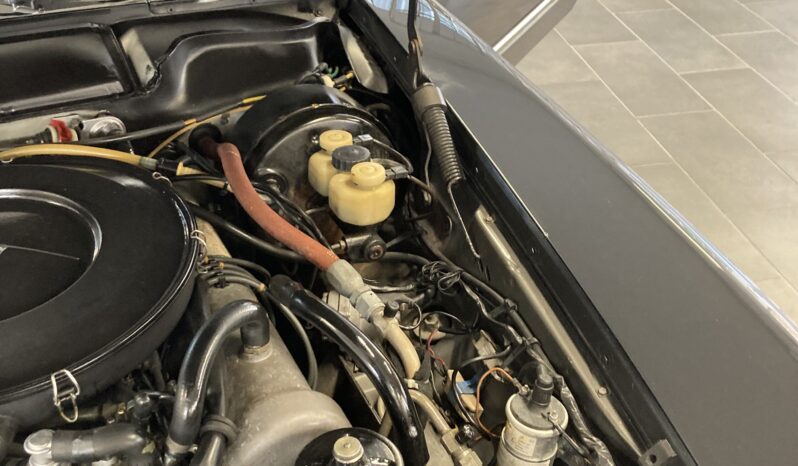 MERCEDES 350 SL r107 pieno